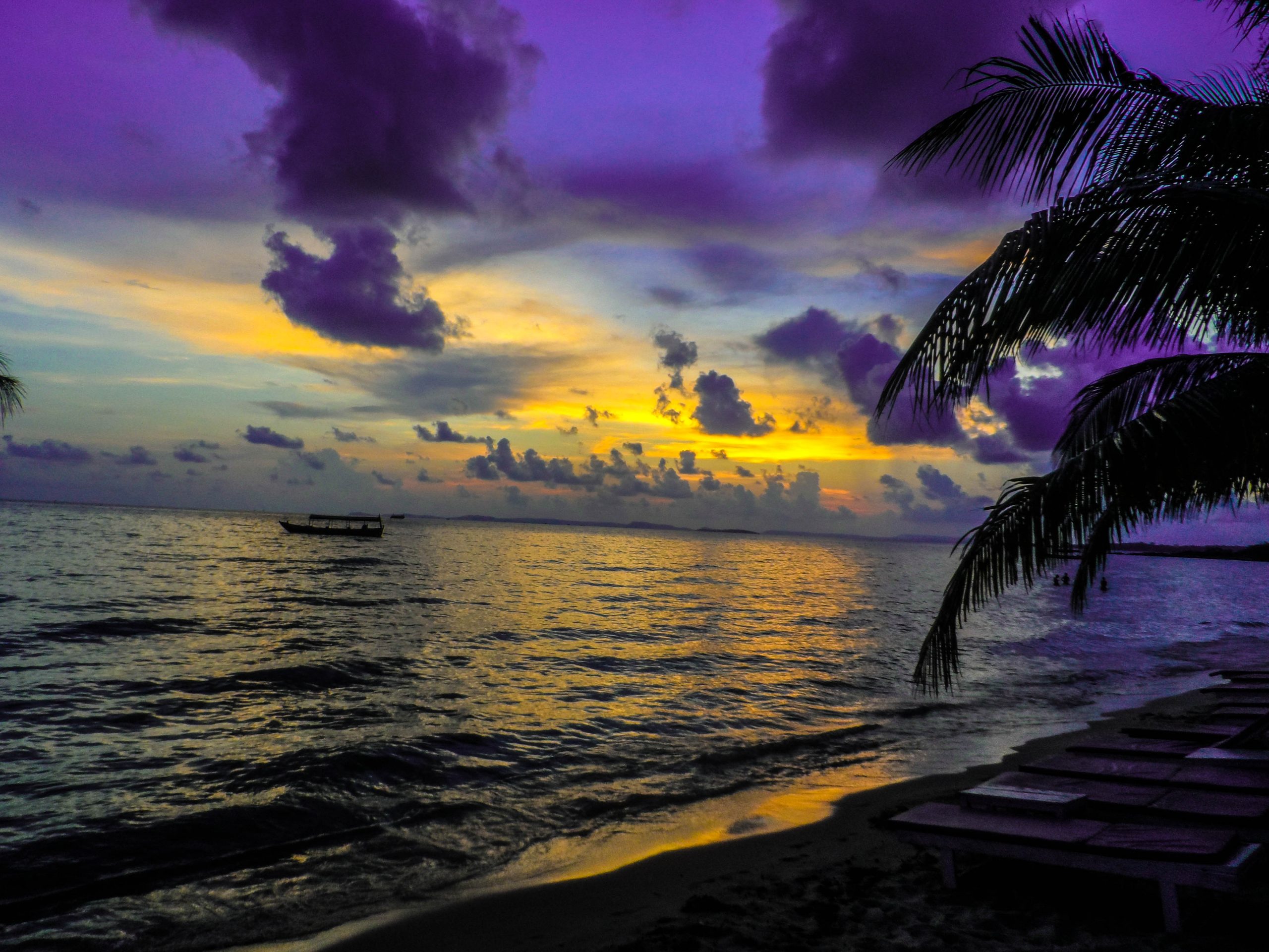 Travelling in China sunset beach ChinaTEFLer